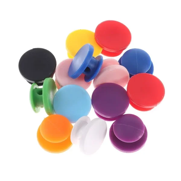 Set de 12 breloques boutons colorés décoratifs pour le sac brocs